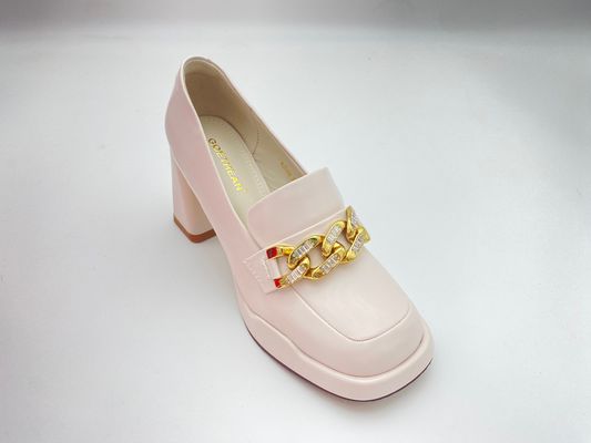 महिलाओं के लिए गर्मियों में मोटी तिल के साथ सफेद ऊँची एड़ी के जूते और ले जाने में आसान